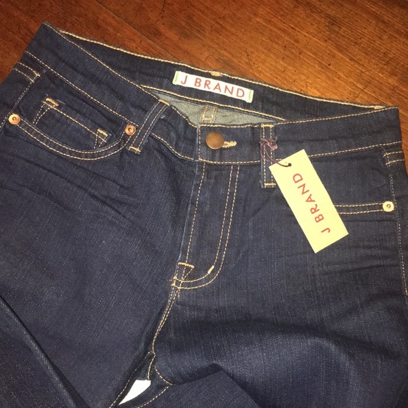 J. Brand 818 Mid rise Bootleg Jeans *NWT Retail* - Picture 3 of 6